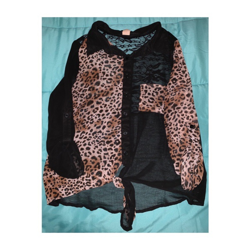 Button up black, leopard 1/4 shirt